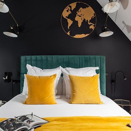 Hotel - Restaurant Le Globe เมอโซล ภายนอก รูปภาพ