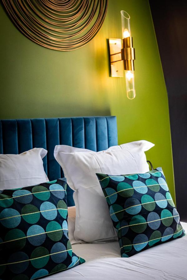 Hotel - Restaurant Le Globe เมอโซล ภายนอก รูปภาพ