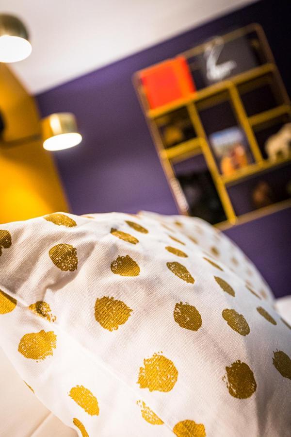 Hotel - Restaurant Le Globe เมอโซล ภายนอก รูปภาพ